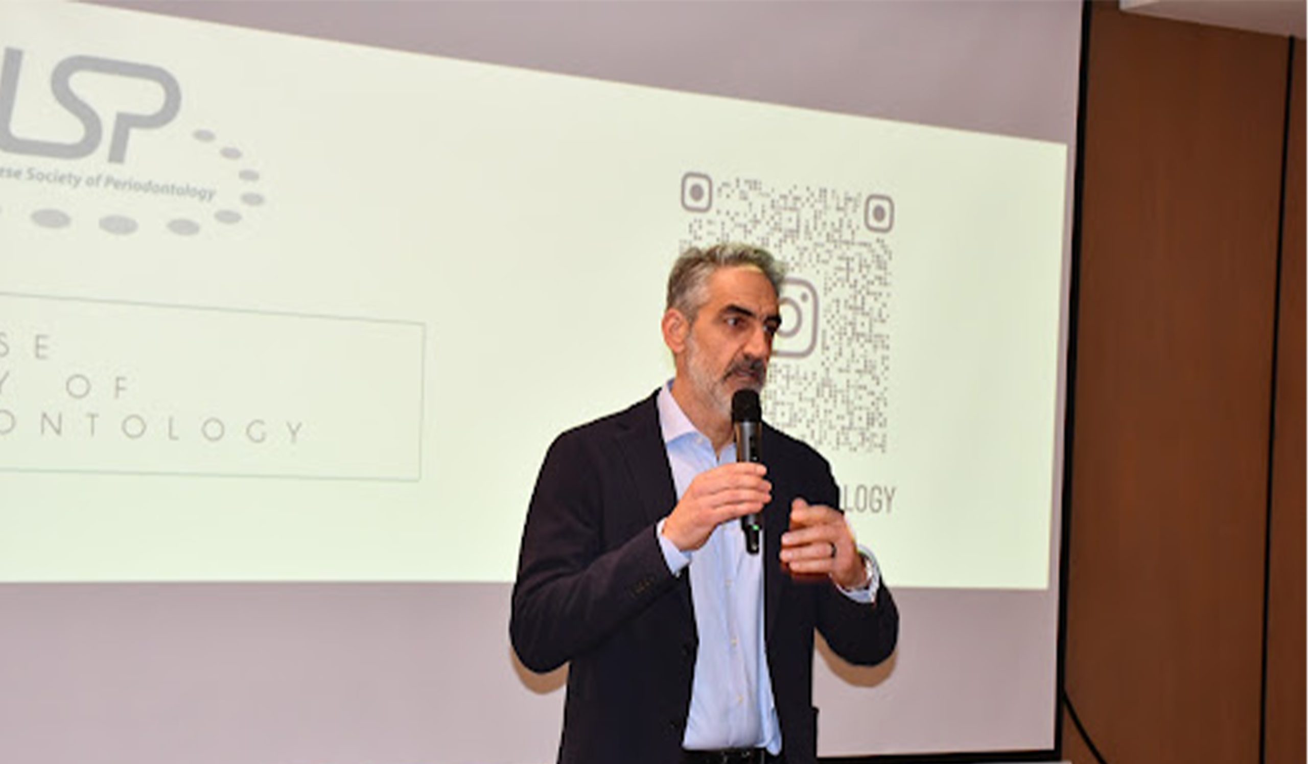 Advanced lecture: The intelligent  workflow: AI, dynamic  navigation, and  photogrammetry